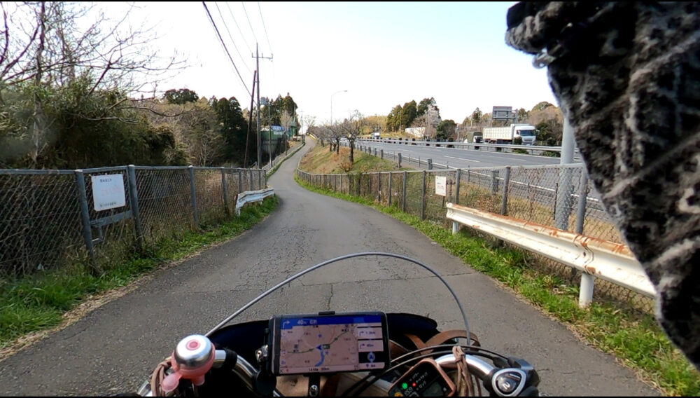 東関東自動車道の側道