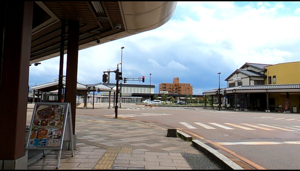 新発田駅前
the-Shibata-Station