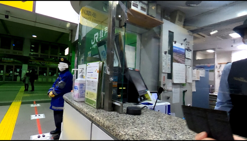 登戸駅改札
the-ticket-gate-of-Noborito-Station